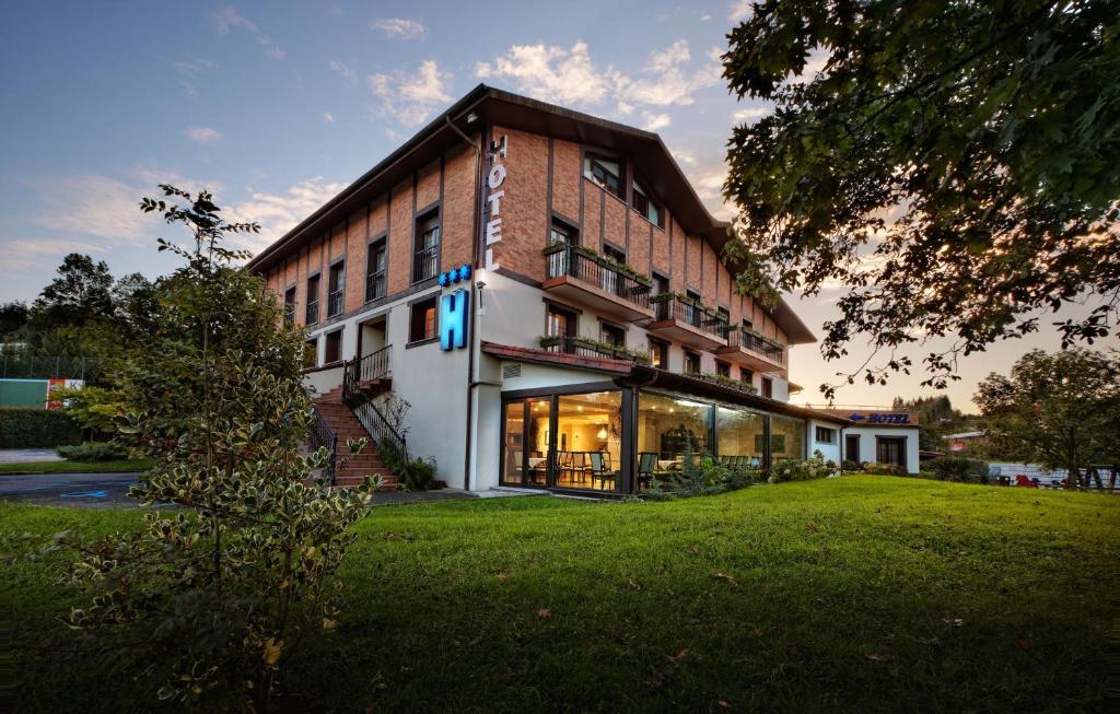Atalaia Hotel Irún Kültér fotó
