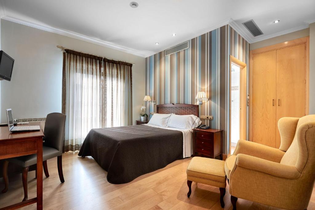Atalaia Hotel Irún Szoba fotó
